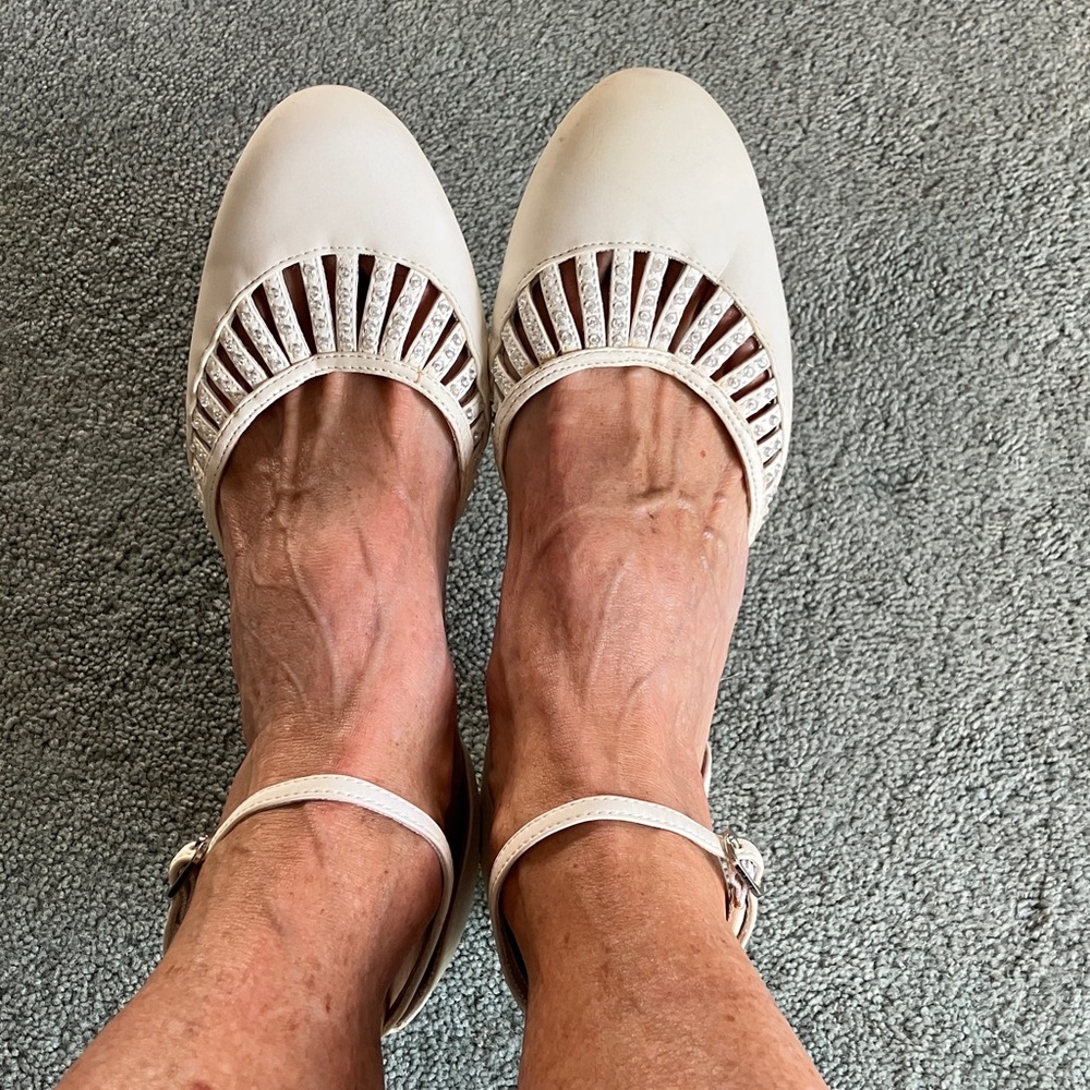 Chic Cream Women's Heels